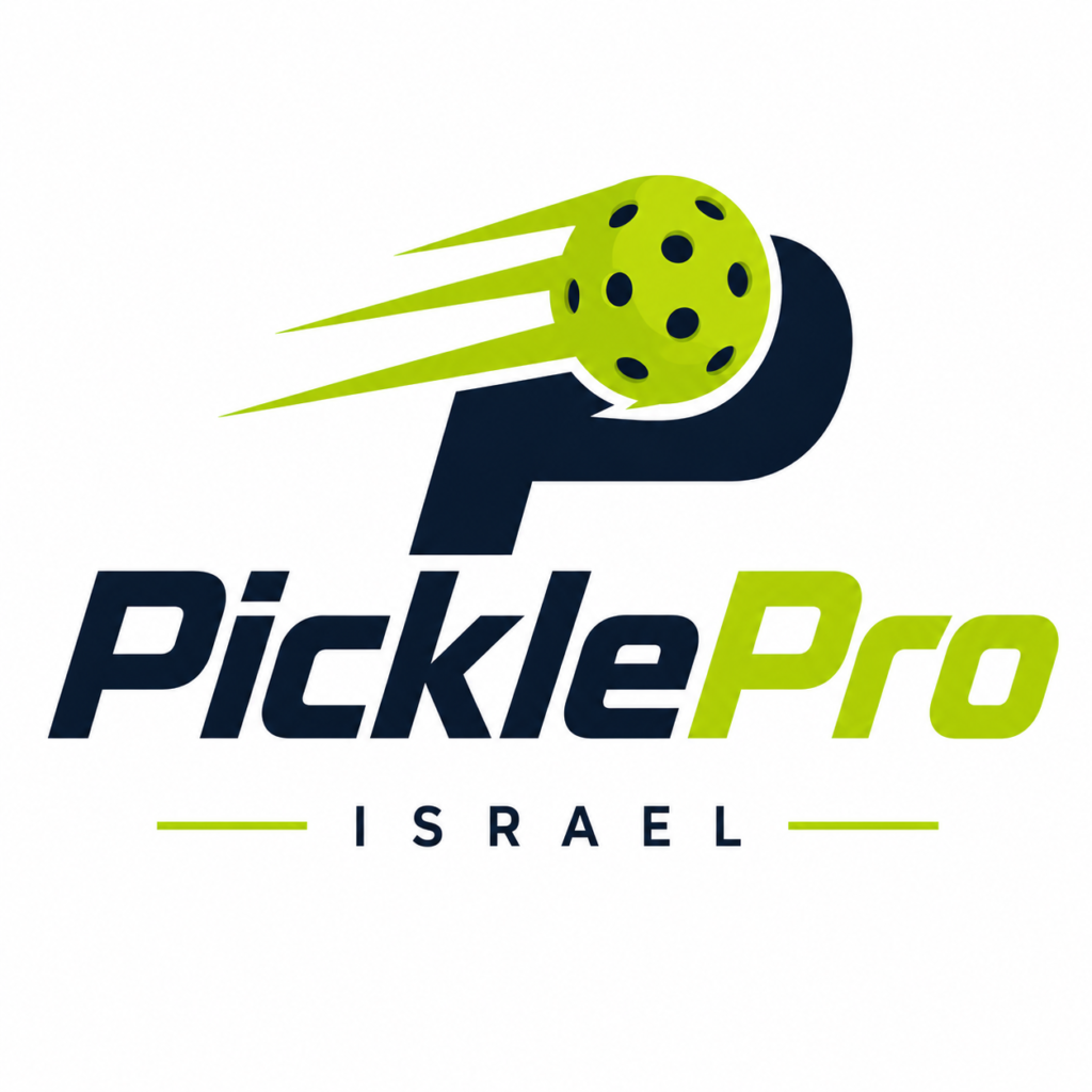 לוגו של PicklePro Israel, הכולל את האות P המעוצבת עם כדור פיקל-בול ירוק וקווי תנועה מעל הכיתוב "PicklePro ISRAEL".